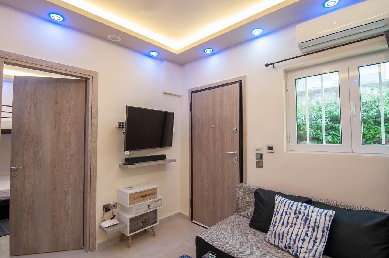 Modern Studio For 4 In Glyfada Apartment Атина Екстериор снимка